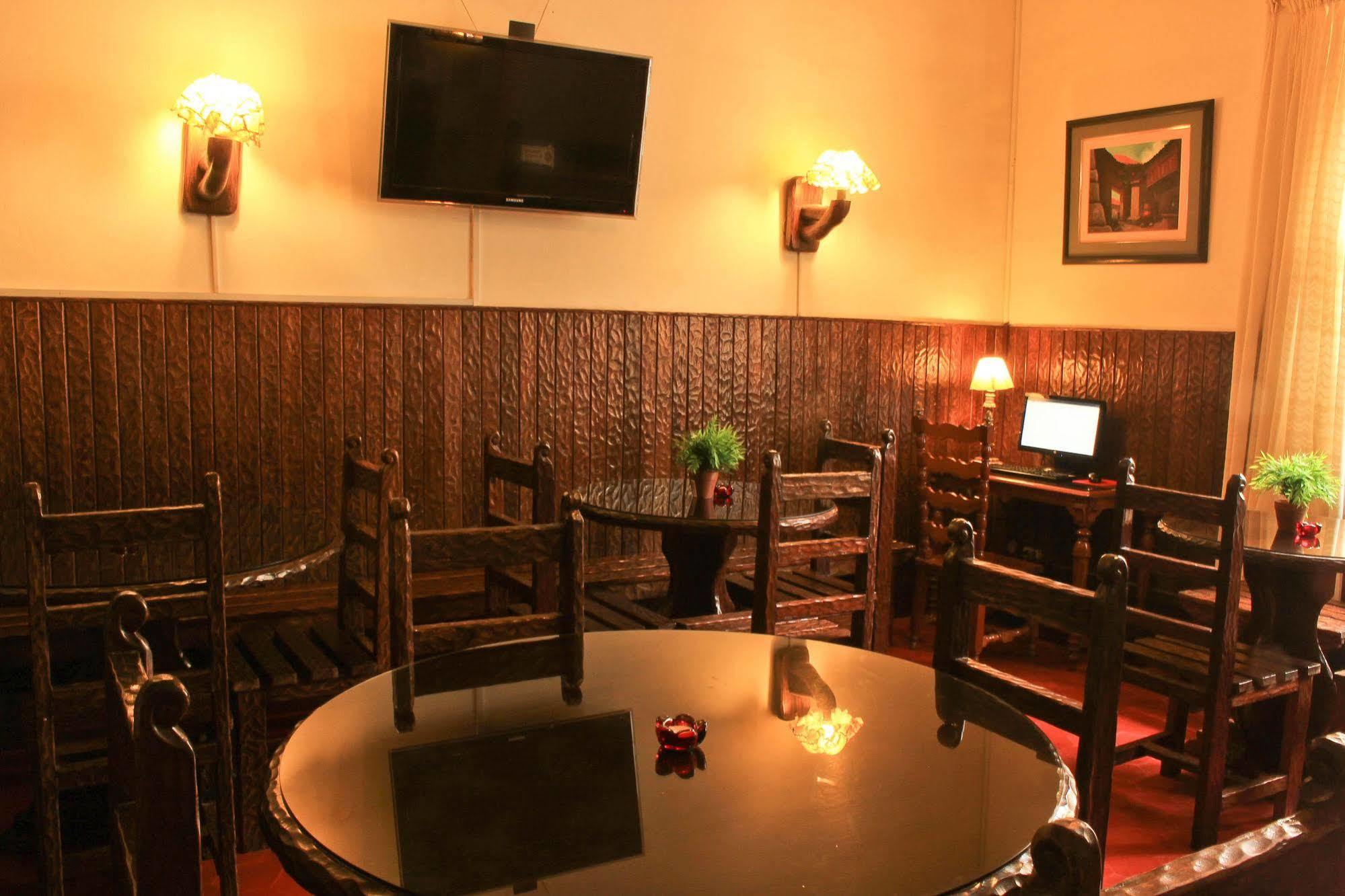 Casa Porta Hostel Lima Bagian luar foto